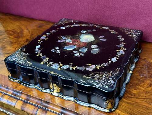 Papier Mache, Jewellery Box Circa 1880. Jewellery Box Or Bijouterie