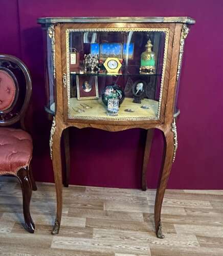 Bijouterie Vitrine Circa 1880. Display Cabinet
