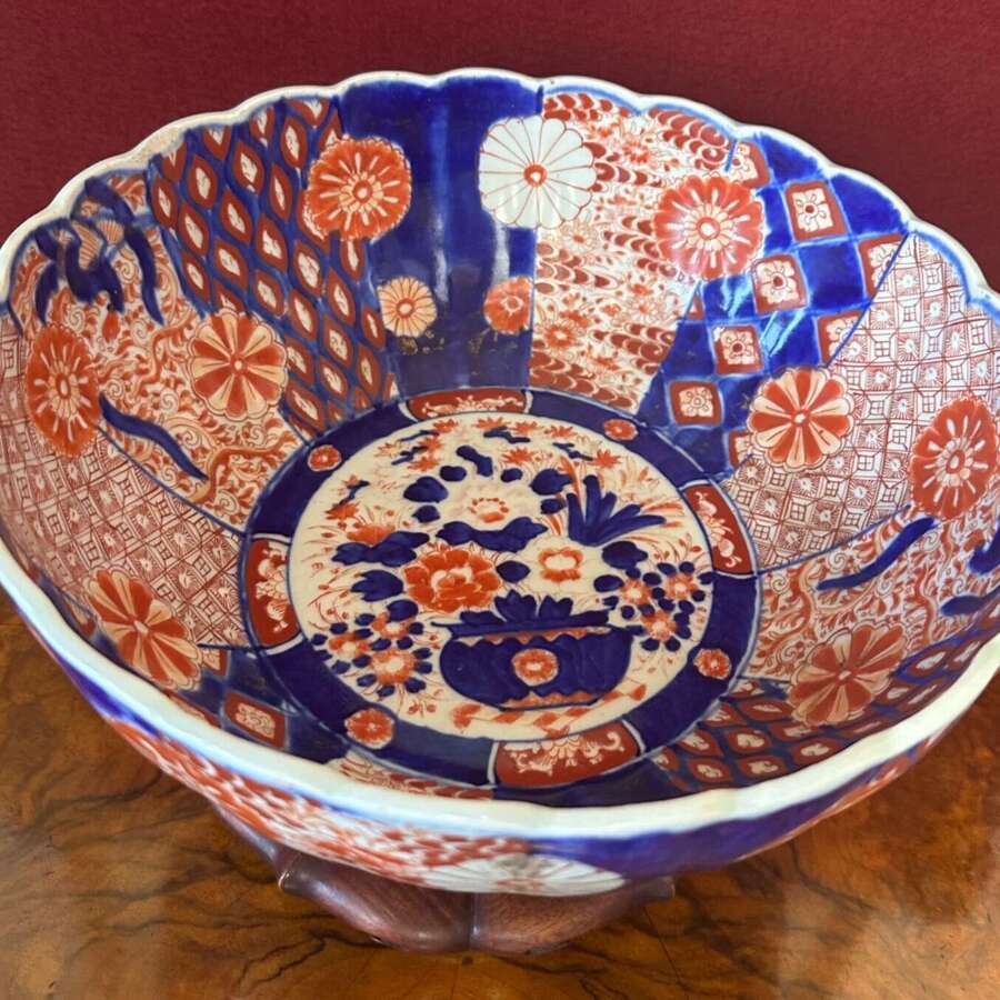 Imari Fluted Bowl Circa 1900