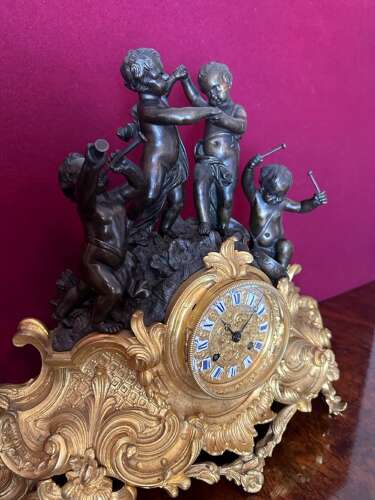 19th Century French Mantle Clock Circa 1875. Ormolu Mantel Clock.