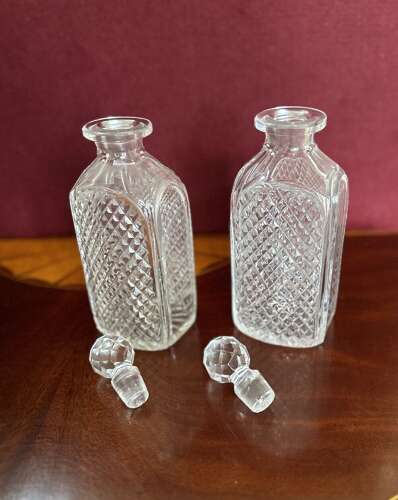 Pair Of Edwardian Decanters And Stoppers Circa 1900