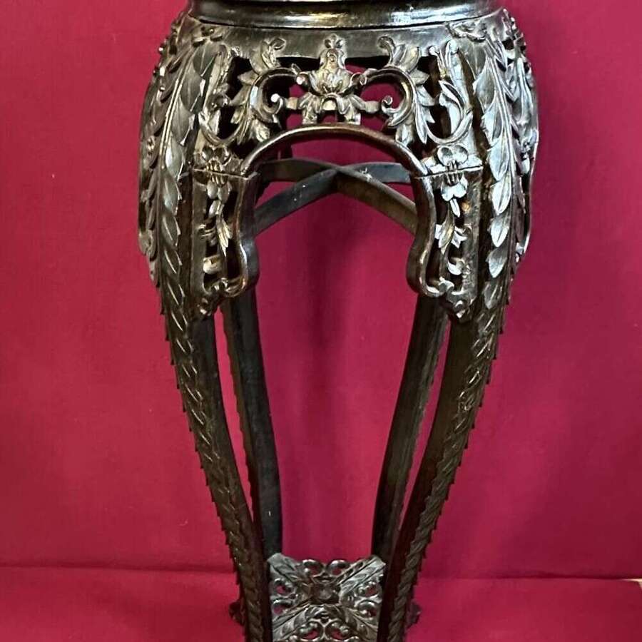 A Chinese Planter Circa 1910.jardiniere Stand. Pedestal.