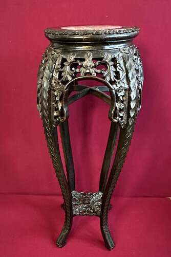 A Chinese Planter Circa 1910.jardiniere Stand. Pedestal.