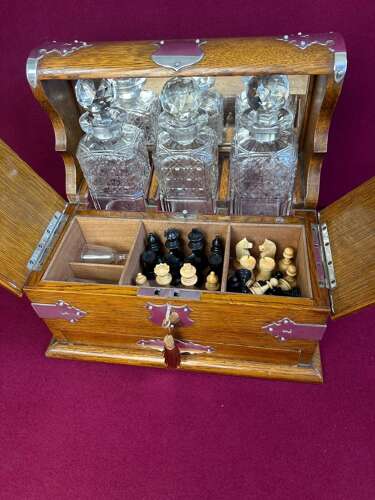 A Good And Large Edwardian Tantalus /games Compendium Circa 1903