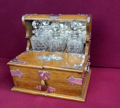 A Good And Large Edwardian Tantalus /games Compendium Circa 1903