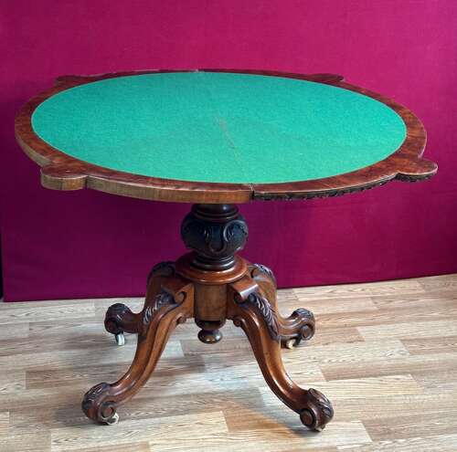 Exceptional Quality Burr Walnut Victorian Card Table Circa 1875. Fold Over Games Table.