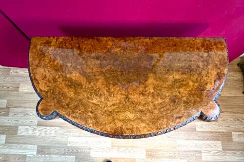 Exceptional Quality Burr Walnut Victorian Card Table Circa 1875. Fold Over Games Table.