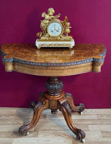 Exceptional Quality Burr Walnut Victorian Card Table Circa 1875. Fold Over Games Table.