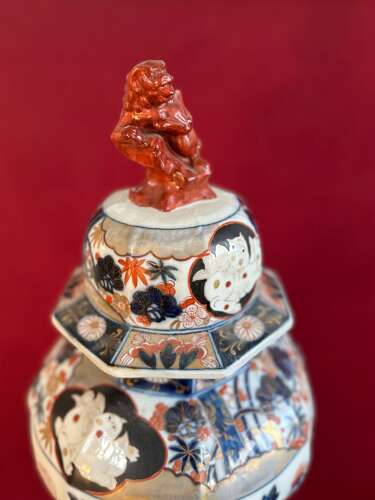 A Fine Vase And Cover Decorated In The Edo Manner Circa 1910. French Vase