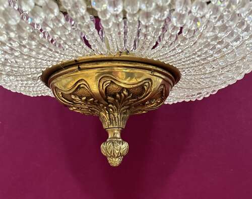 Good & large fine quality crystal chandelier